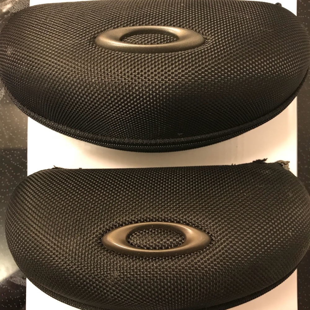 2 Oakley cases
